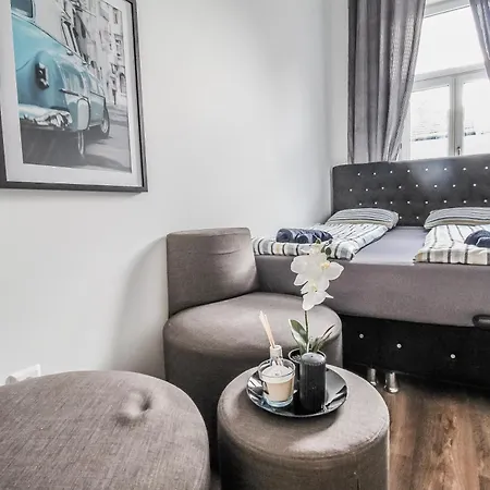 Comfortable In The Alterlaa Area Lv5 Gazde/Camere de închiriat *