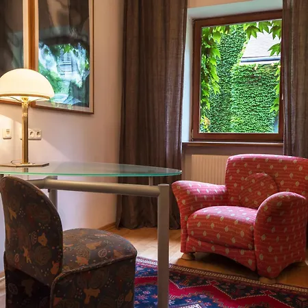 Kunsthof Hotel
