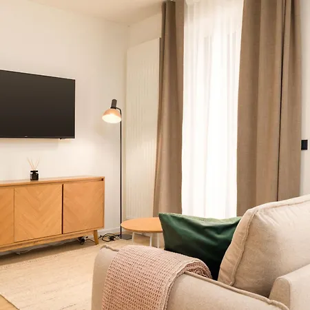 Apartment Limehome Favoritenstr. *