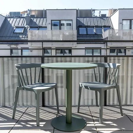 Apartment Limehome Favoritenstr. *