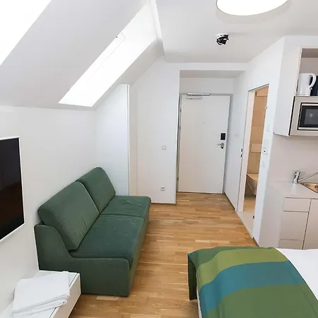 Aparthotel Smart Living - Wien Hauptbahnhof - Self Check-in 4*