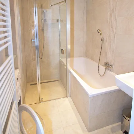 Apartament Naehe Zentrum *