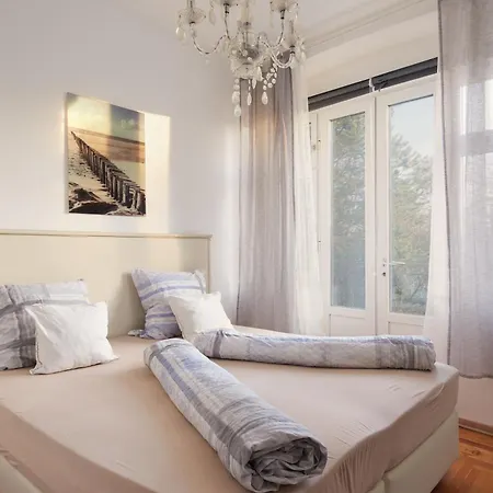 Schoenbrunn Palace Free Parking And 24h Check-in Apartment *