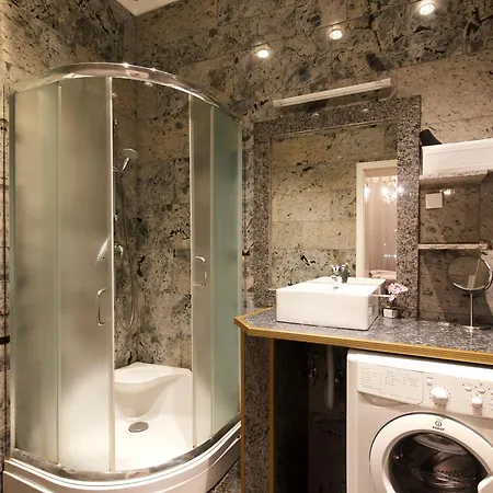 Schoenbrunn Palace Free Parking And 24h Check-in Apartment *