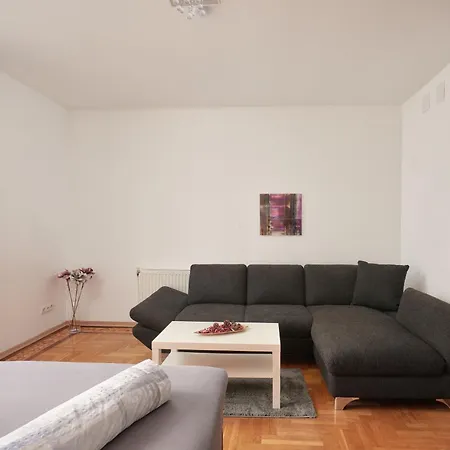 Apartment Schoenbrunn Palace Free Parking And 24h Check-in