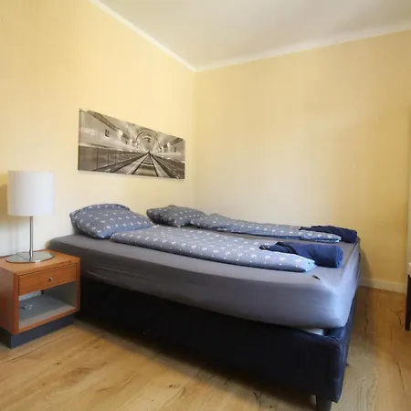 Privatunterkunft Quad In Floridsdorf Area *