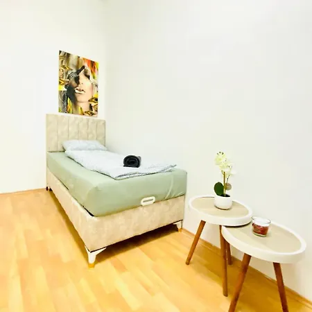 Comfortable In The 23rd District Of Fr4 Homestay Vienna