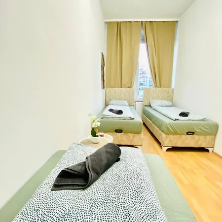 Comfortable In The 23rd District Of Fr4 * Vienna