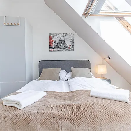 Modern Hauptbahnhof - Virtual Reception&self-checkin Hotel Wien