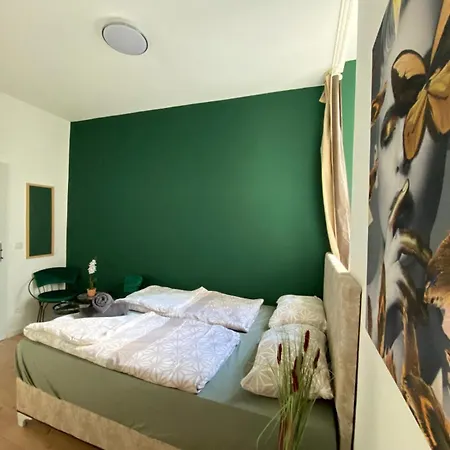 Apartment 8 Fully Equipped W Terrace Margareten Vienna