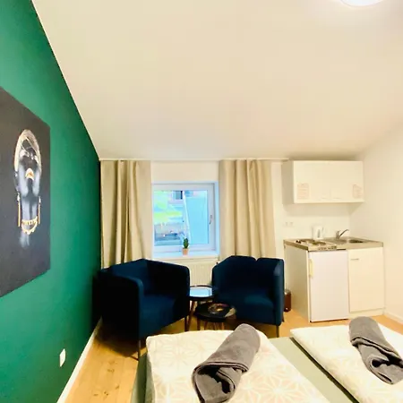 8 Fully Equipped W Terrace Margareten * Vienna