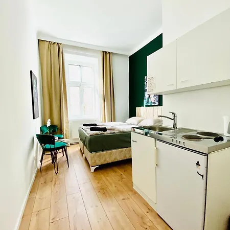 Apartment 8 Fully Equipped W Terrace Margareten *