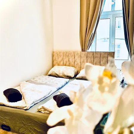 8 Fully Equipped W Terrace Margareten Apartment Vienna