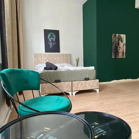 Apartment 8 Fully Equipped W Terrace Margareten