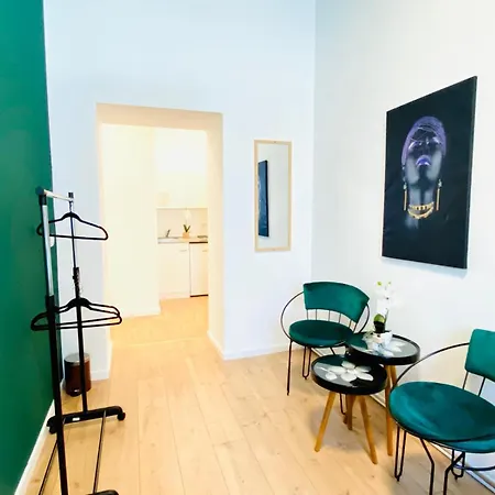 8 Fully Equipped W Terrace Margareten Apartment Vienna