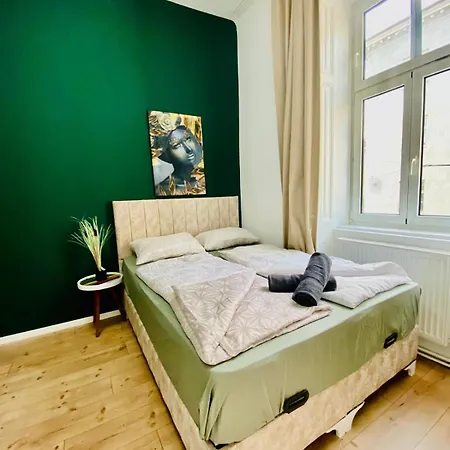 8 Fully Equipped W Terrace Margareten * Vienna