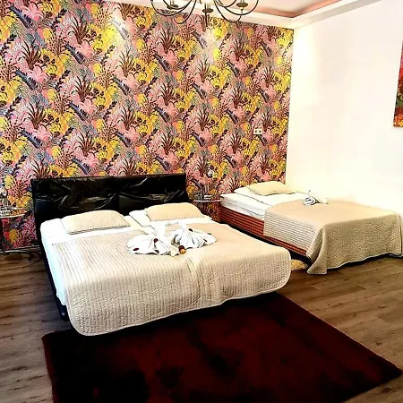 Aparthotel Urban Serviced *