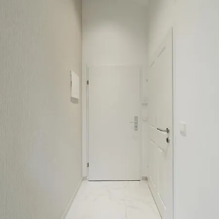 Zeus Design Apartmenthaus *