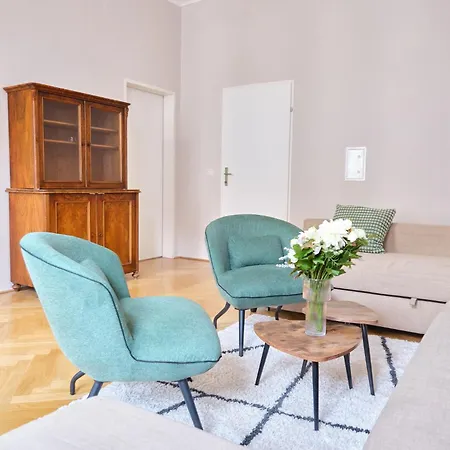 Apartment Chic - Near U3 Metro Vienna