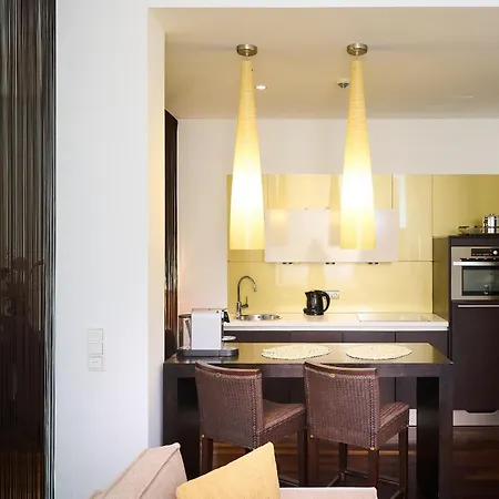 Myplace Premium 4* Wien