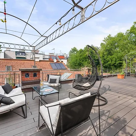 Sky9 District 18 Apartment Vienna