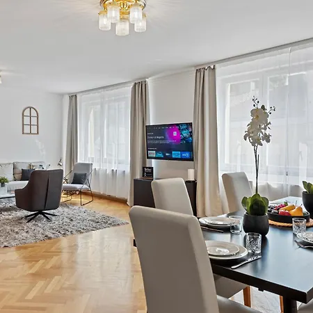 Sky9 District 18 Apartment Vienna