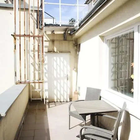 Rooftop With Balcony & Ac Apartment