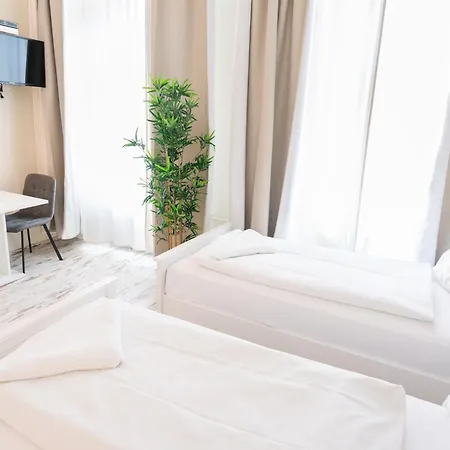 Hotel Schoenbrunn *