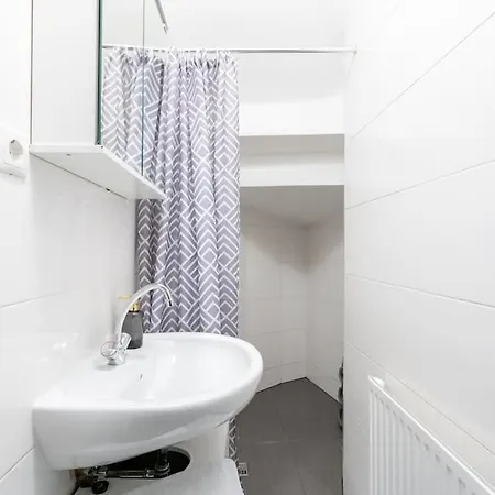 Apartment 2 Bedroom Near Belvedere Vienna