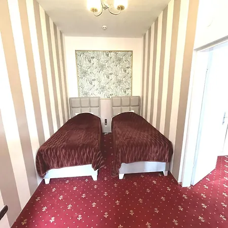 Raimundhof 3* Wien