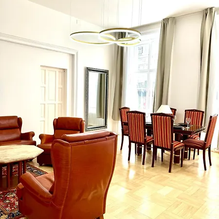 Opera 145 M2 Wien