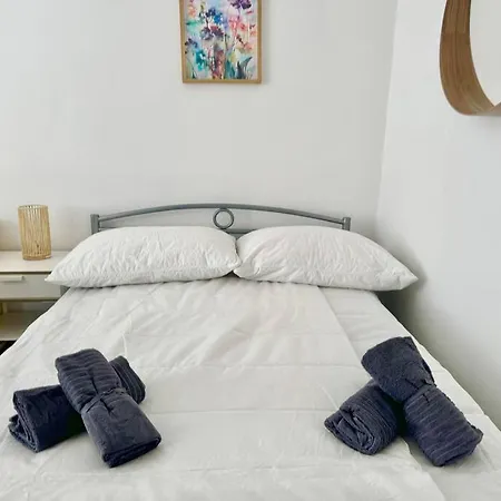 Classical - 5 Min To Center Apartament