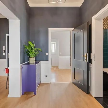 Anthrazit Oasis Near Center Shoppingstreet 3 Apartment