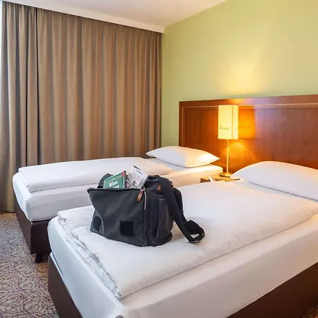 Mercure Westbahnhof Hotel 4*