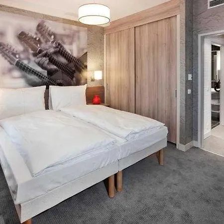 Aparthotel Adagio