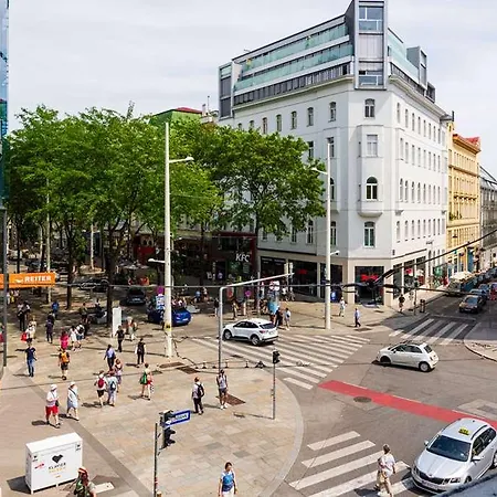 Intercityhotel Wenen