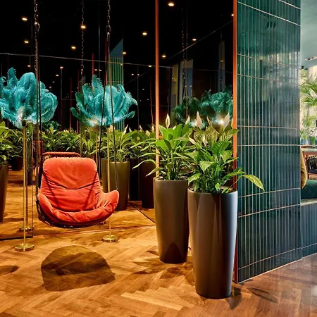 Le Meridien