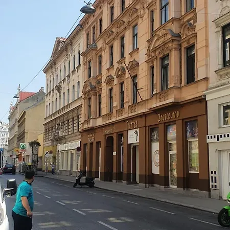 Ostarrichi Вена