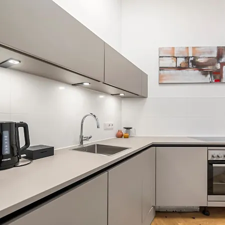 Easy Flat Hernals Viena