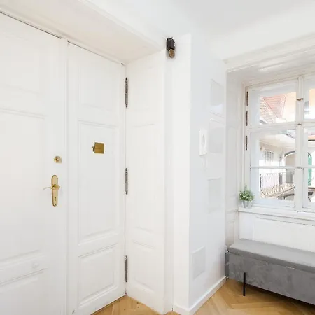 Ballgasse Apartament *