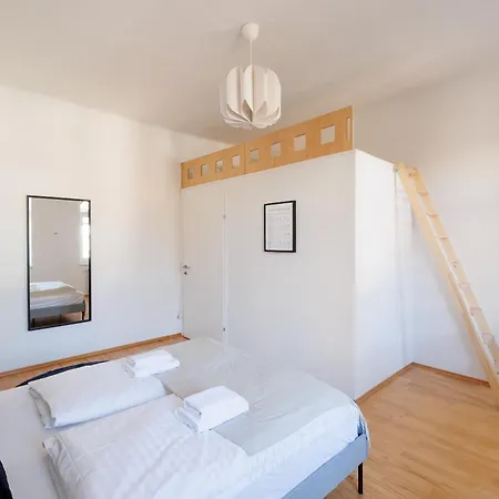 The Factory Flat Viena