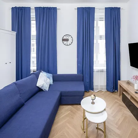 Deluxe Retreat Near Praeter Park And Centre Apartment