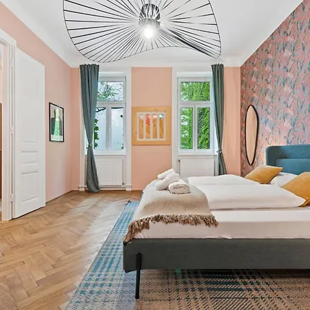 Apartament 4ty3 - Spacious In The Heart Of The 8th District Is Calling *