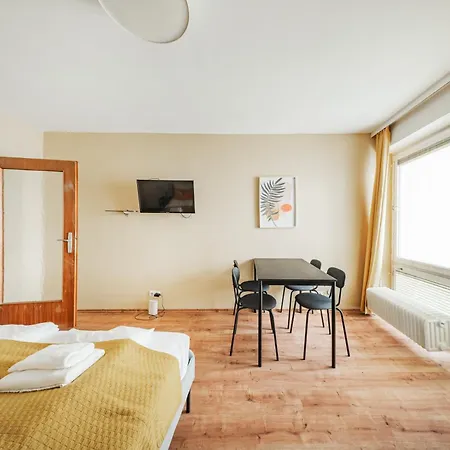 Studio Next To Karlsplatz/karlskirche