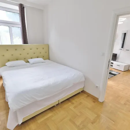 Apartament Schoenbrunn
