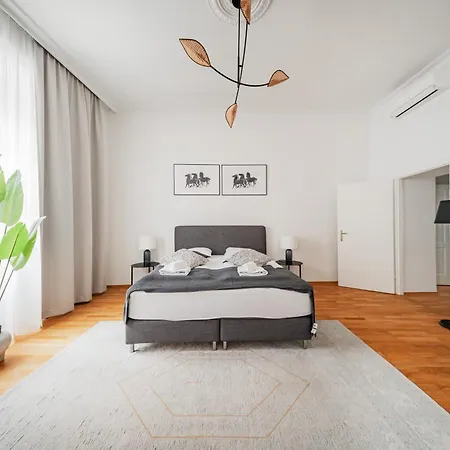 Franz By Home1 Apartment Vienna