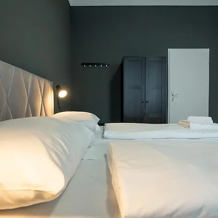 Cozy 1-br With A King Bed In A Calm Area Viena