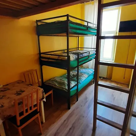 Relaxrooms Hernals Homestay Vienna