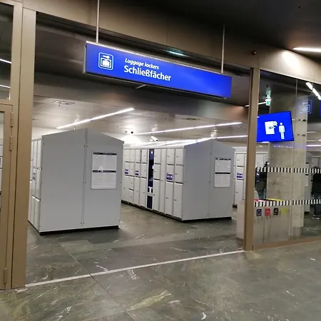 Favorit-rooms Direkt Metro-u1 Connection To Centralstation And City-center Hostel Vienna