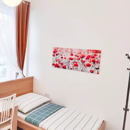Favorit-rooms Direkt Metro-u1 Connection To Centralstation And City-center * Vienna